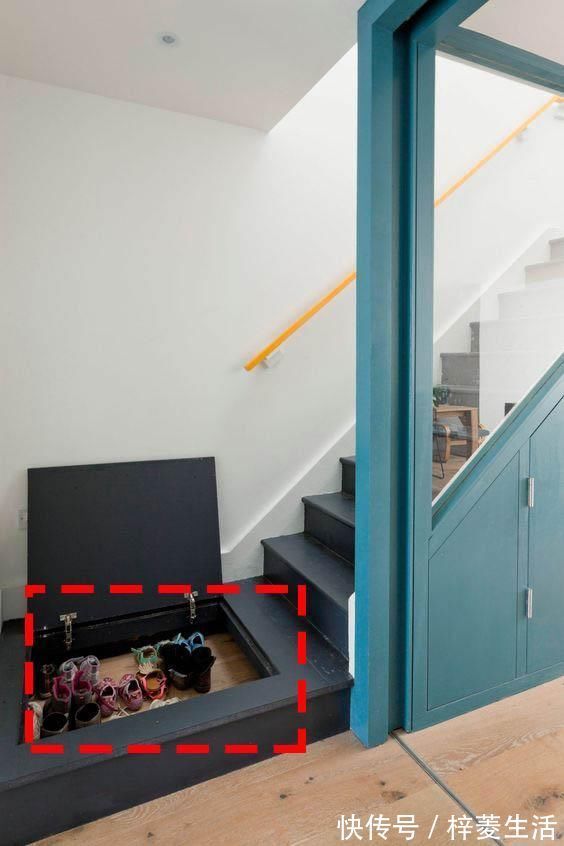 台阶|朋友实在太聪明了,把鞋架搭在楼梯上,1㎡都不浪费,谁能想得到