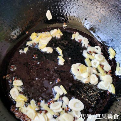 蒜片|不知道吃什么，酸菜鱼（个人喜好版）准没错