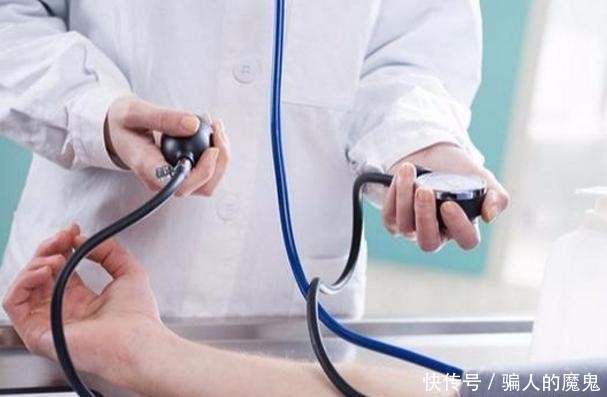 降压药|降压药什么时候吃比较好,早上还是晚上?或许很多人都做错了