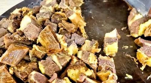 冬天,吃猪羊肉不如吃它,上锅一煲滋补又保暖,常吃告别手脚冰凉