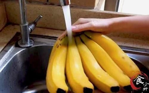 新鲜|为何香蕉在超市那么新鲜,买回家后没2天就发黑变烂?原因很简单