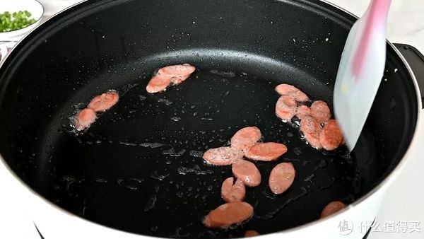 吃一次就上瘾的炒土豆粉,一周吃十次都不够,柔软筋道、鲜美四溢的土豆粉,