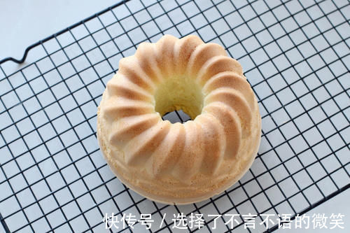 豆浆|火遍全网的豆乳奶盖蛋糕，细腻浓郁一口就沦陷，原来做法非常简单