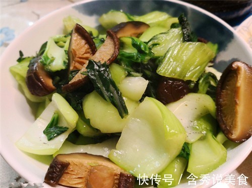 我生日婆婆特意下厨庆祝,菜上齐后,却发现还没老公买的蛋糕贵!