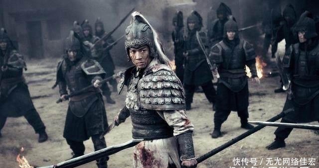 五虎上将|此人是曹操得到一员虎将，一战吓破孙权的胆，远胜五虎上将赵云