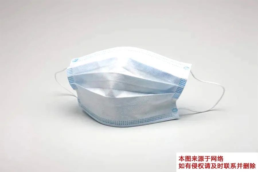 小作坊|口罩用前要抖一抖散掉致癌物？不需要这么做