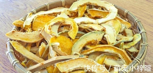 好不好吃|12斤老南瓜制成1斤南瓜干，嚼劲十足，还不怕胖，孩子点名要吃！