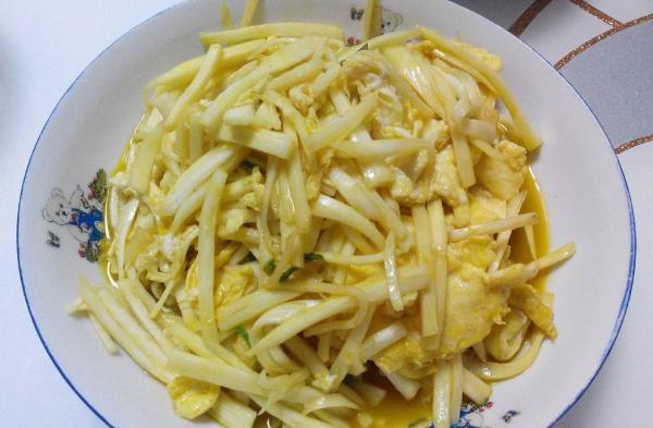 皮肤|这菜是“水中人参”，常吃对皮肤好，一斤8块钱，跟黄脸婆说拜拜