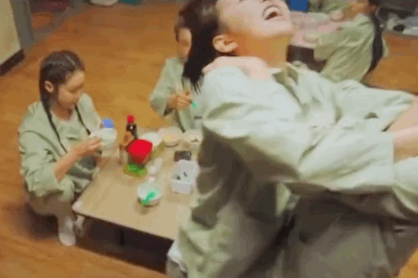 集合|本世纪最炸奢侈品集合大剧,千万LV一次看个够