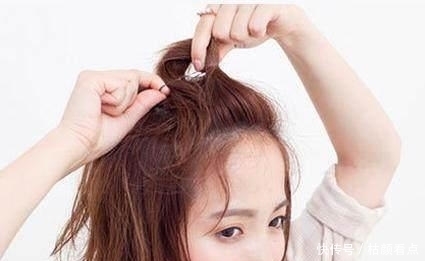 适合学生党的4种扎头发型,特别第3种,时尚又清新!