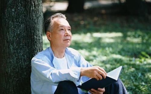  祸根|老年痴呆“祸根”终于暴露，专家提醒：4类易感人群榜上有名！