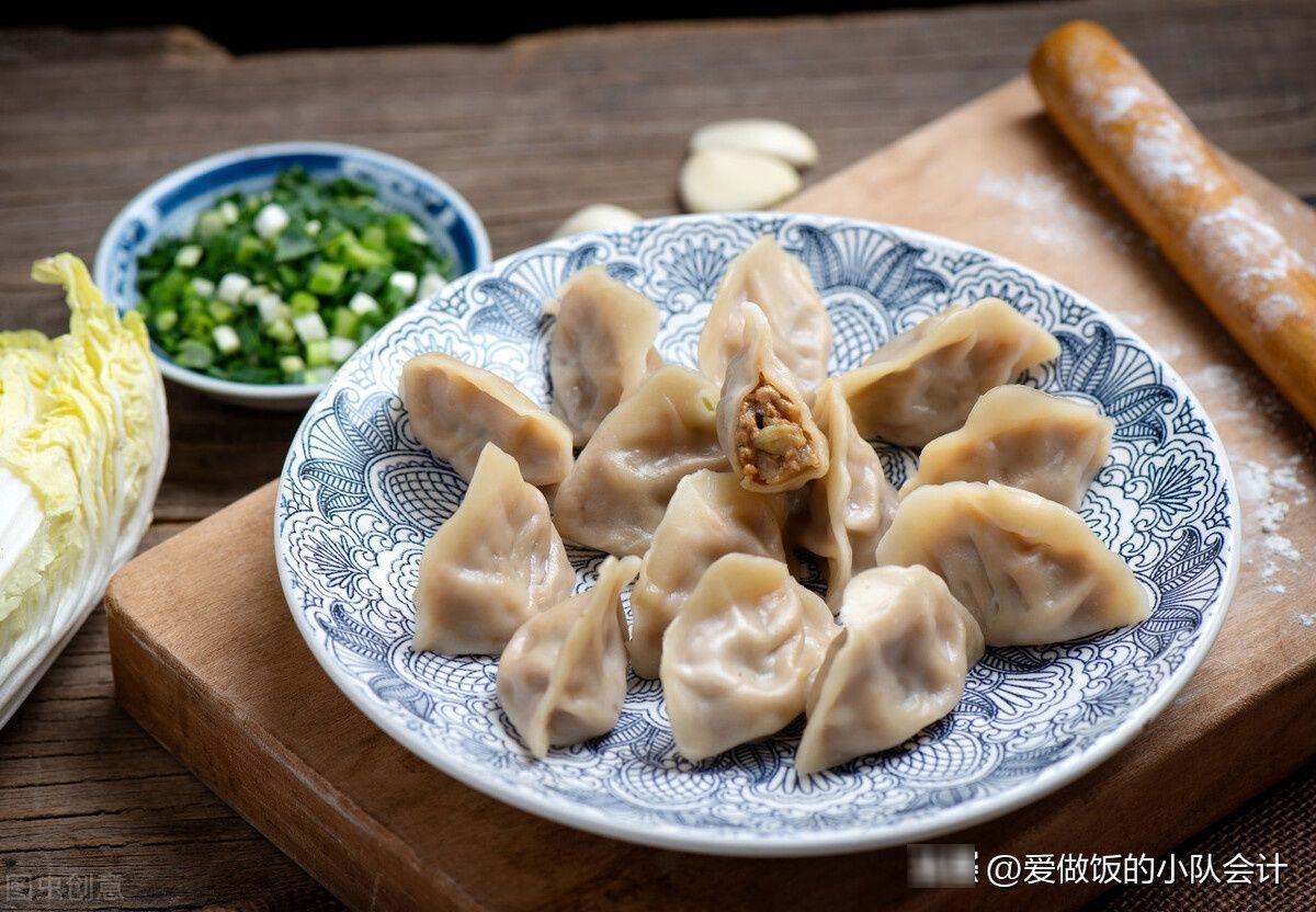 饺子皮|同样都带馅，馄饨和水饺有啥区别？原来区别不止一点，知道别吃错