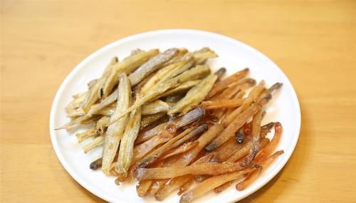 小姑子来家做客,婆婆亲自下厨,网友:菜是好菜,就是有点偏心