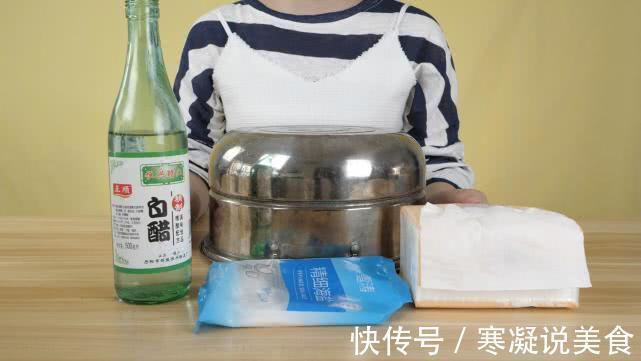 不用钢丝球擦,1张纸去除不锈钢锅污渍,恢复光亮有光泽,太省事