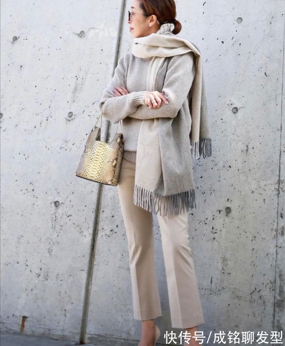 女人 四五十岁的女人,建议学一下这几种基础款穿搭,不掉档次又显气质