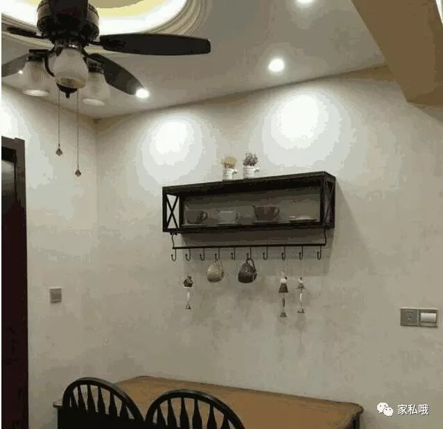 装修|表姐砸32万装修的美式新家,我一进门就被吓到了,这也太不吉利了