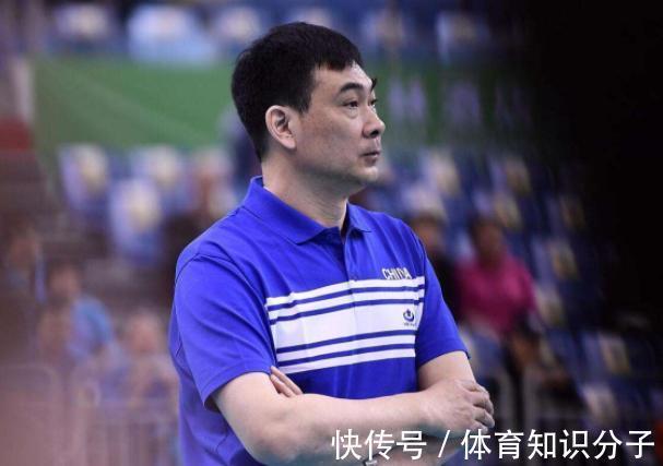 中国女排|天津女排一冠军教头被提及,恐难入主国家队,李盈莹差点被他耽误