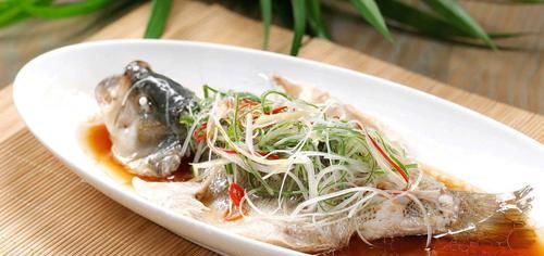 这6道蒸菜安排上，做年夜饭用得到，省时又省力，端上桌有面子