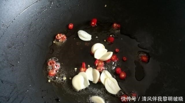 杏鲍菇和它是绝配,高钙高蛋白,营养易消化,孩子长身体正需要