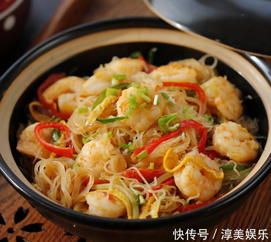 女性想变美,坚持常吃三种美食,净化血液,补血养气