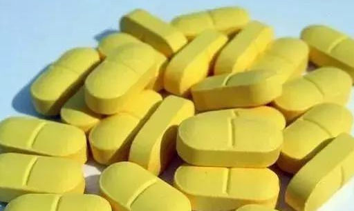 这几种“小药片”可别扔了,放水里搅一搅,促生根开花还能防烂根