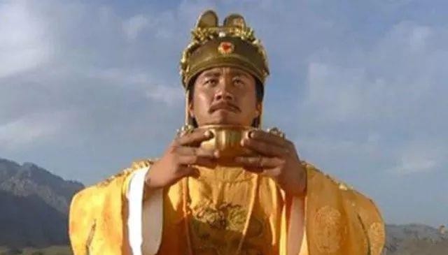 群臣|朱元璋称帝当日写了一首诗,蕴含深刻哲理,群臣听后伏地高呼万岁