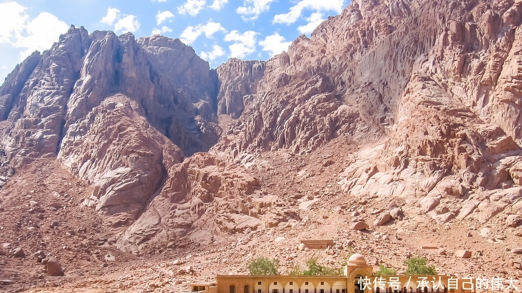 新娘|“天国新娘”在人间:轮刑、书、剑,基督圣女备受艺术偏爱?