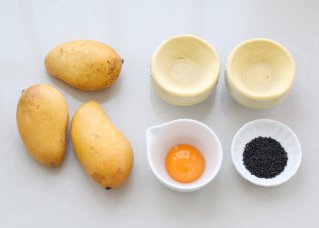 芒果|这样做芒果酥,外皮酥脆内馅甜,做起来不费力,5分钟就搞定