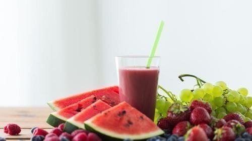 宝妈|1到2岁宝宝辅食添加要多样,别再每天米粥加鸡蛋了,真没啥营养