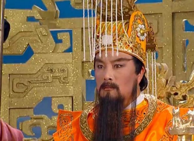 玉皇大帝$王卫国演“玉皇大帝”出名,头像被印到冥币上,想打官司找不到人