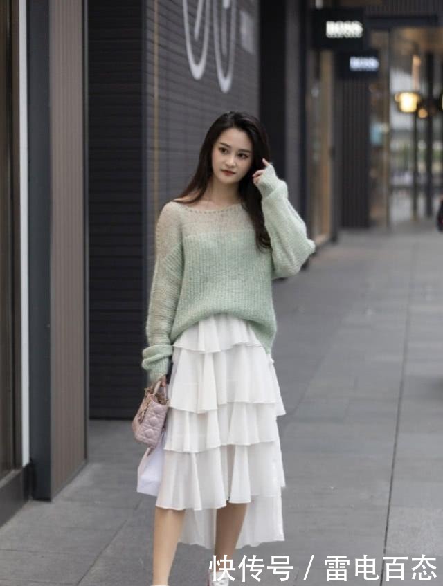 美女|美女风裙搭配婉约大气,令您显得非常年轻和有活力