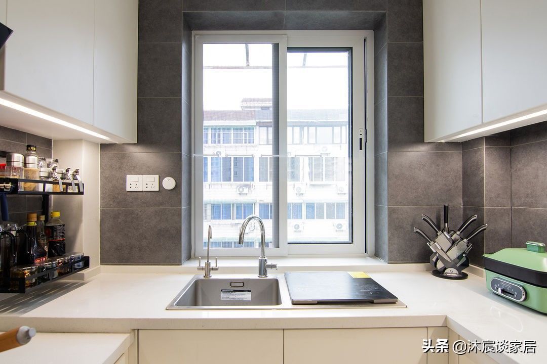 装修|她家改造实在太牛了,光玄关就让人服气,的确是小户型装修的样本