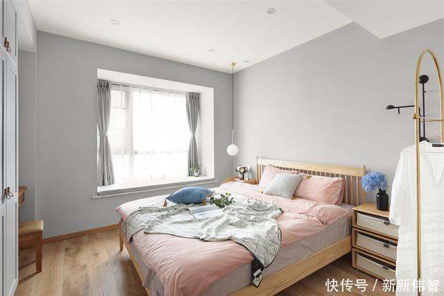 实木|126㎡三室两厅，餐厅富有特色，家具整齐有序，情调满满