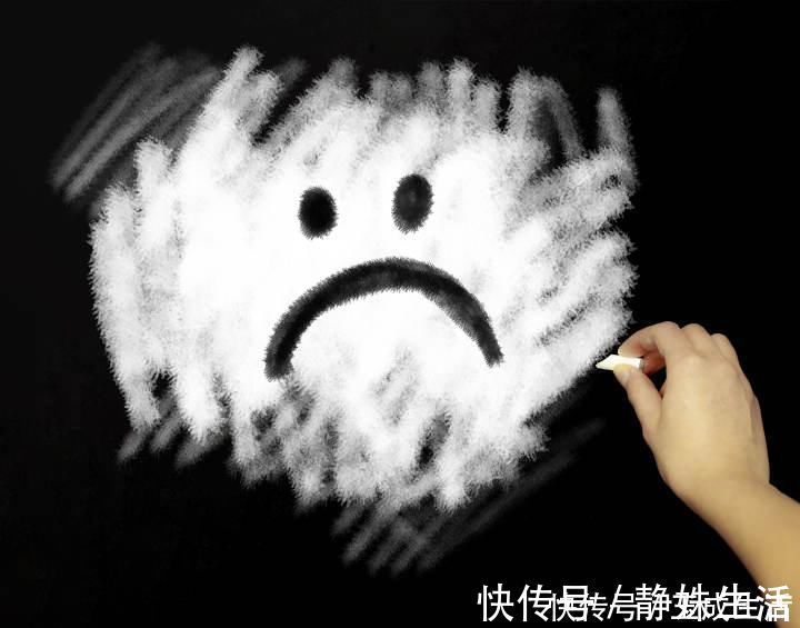 抑郁|正值花季的女儿,怎么就抑郁了?!医生:千万别急!先学会松一松