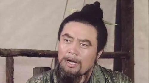 斩杀|徐晃曾恶战许褚，关羽也曾斩杀颜良文丑，两人的武艺谁高谁低