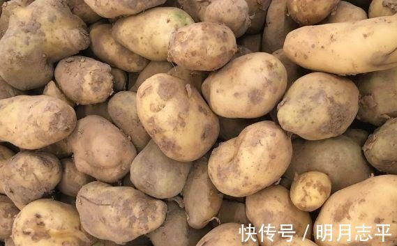副作用|提个醒吃土豆不能碰此物,吃了就是没病找病,现在知道还不晚