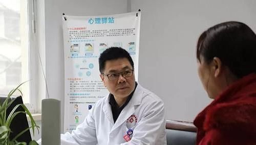 小宝宝|刚出生的孩子腹泻不止,罪魁祸首竟是婆婆,医生怒斥真是无知