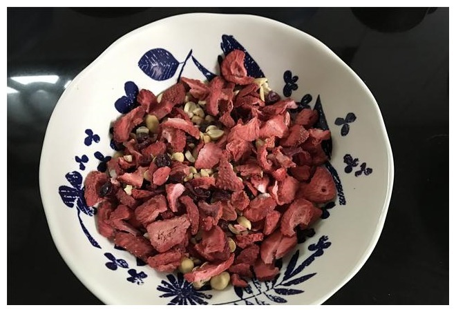 一吃就上瘾的网红小零食,一口锅30分钟搞定,学会再也不用去买