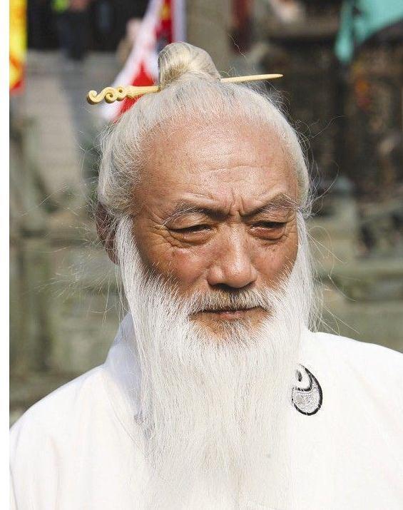 张翠山#张翠山和殷素素自杀后,假如武当翻脸,能否灭在场的五派