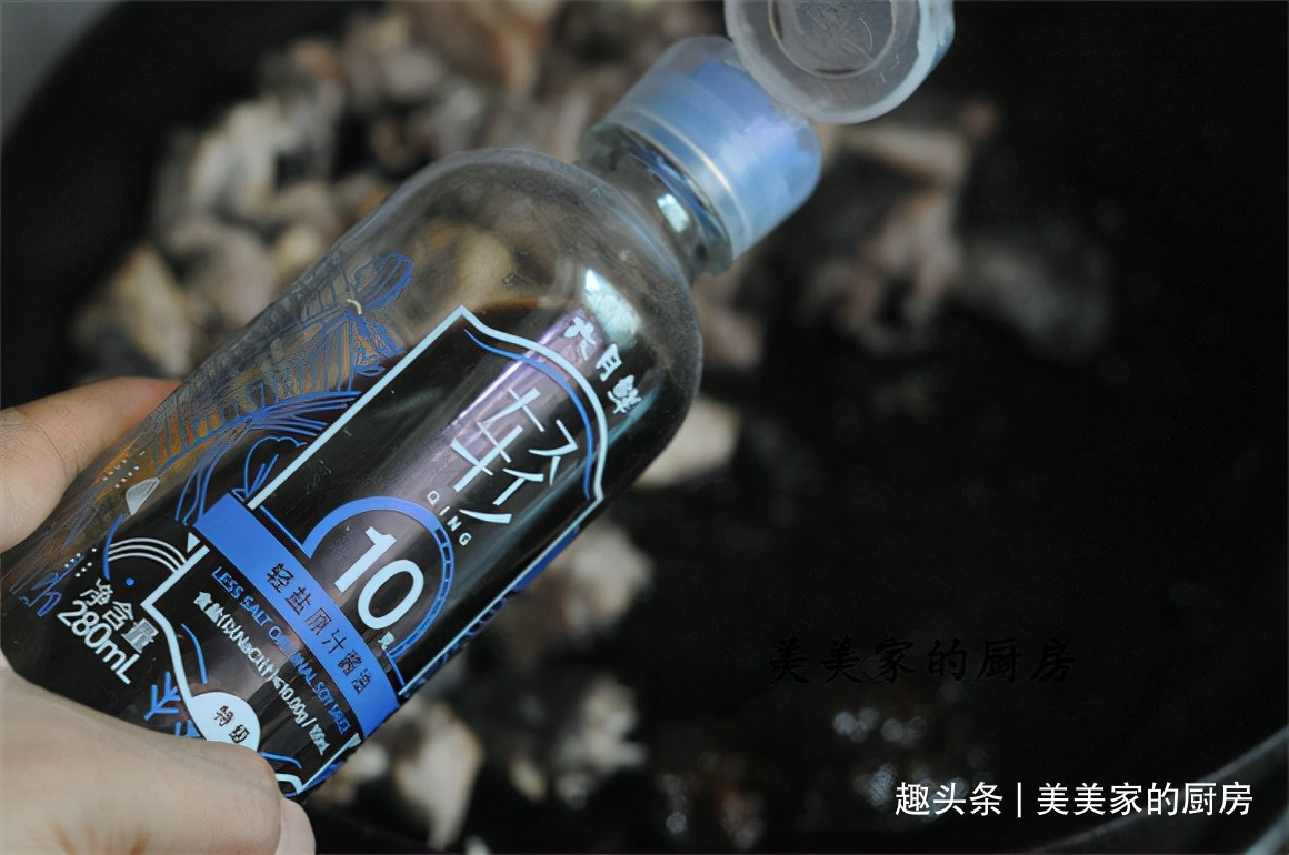 秋天干燥,一道“土匪菜”常上桌,3种食材1锅烧,好吃又养胃!