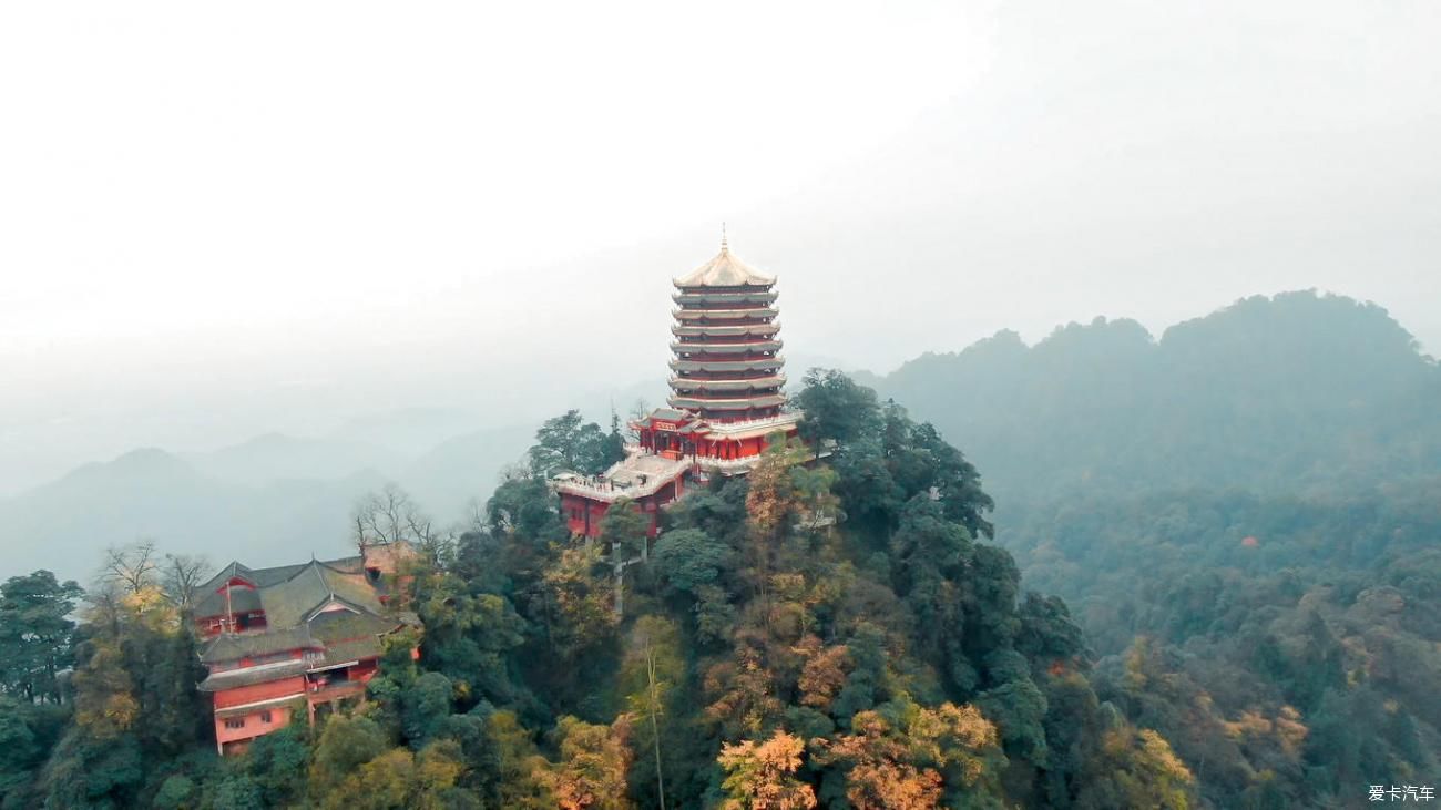 拜水都江堰，问道青城山