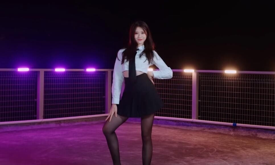 B站|这舞蹈UP主风格在B站很少见,还是个劳模,新作已经霸榜3天