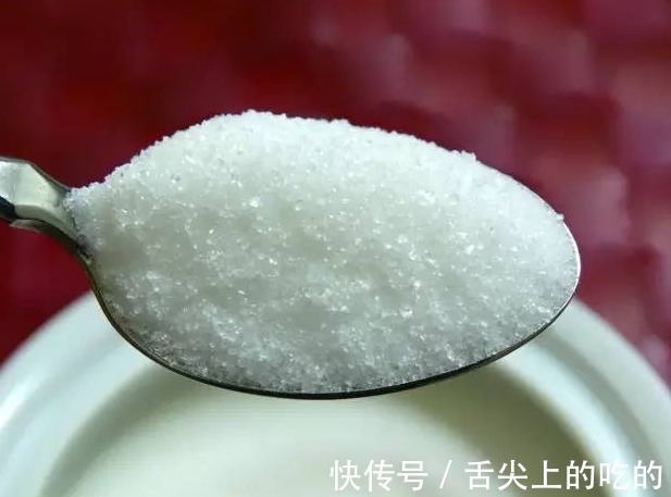 包韭菜馅饺子,牢记“2放3不放”,韭菜翠绿不出水,鲜香又美味