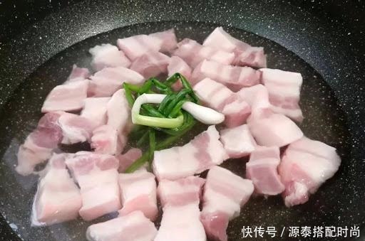 记牢|无论什么肉,越焯水越脏30年老厨师记牢2点,脏东西自个出来