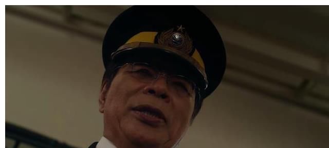 和迪迦|泽塔奥特曼：奈克瑟斯和迪迦的悲剧，泽塔进退两难，伽古拉快救命
