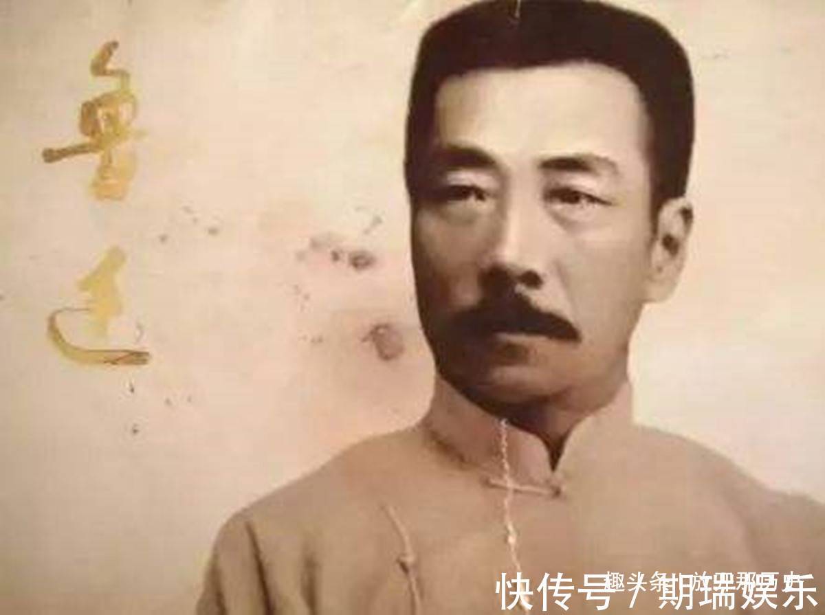 周令飞@鲁迅先生葬礼有多盛大巴金抬棺五千人吊唁,独子曾是广电干部