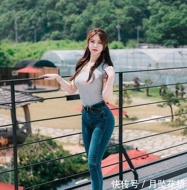 飙升|穿上牛仔裤使得气质度飙升,更显年轻
