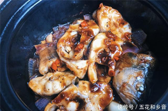 酱香|清蒸鲈鱼太老土了!试试酱香鲈鱼,停不下筷的美味