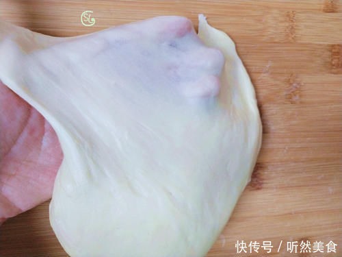 苹果别直接吃了,简单一做,松软香甜,好吃管饱,可以当成早餐