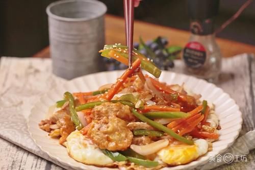 五柳炸蛋|15块钱搞定2种粤菜名肴,分分钟光盘,米饭都不够吃了